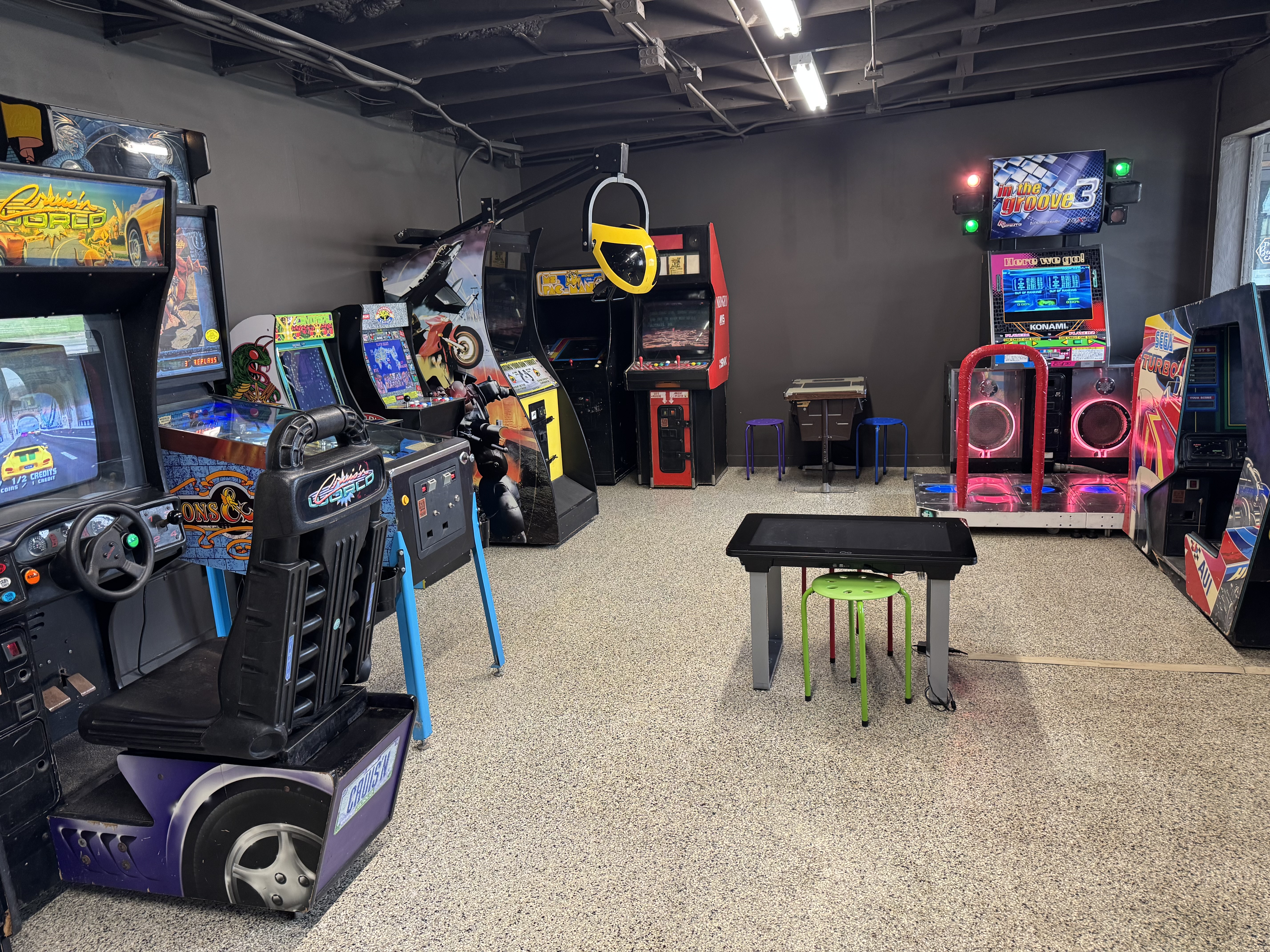 Racing games at DinoCade